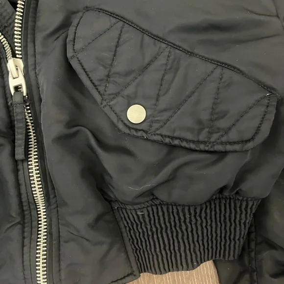 Black bomber jacket - Picture 4 of 6